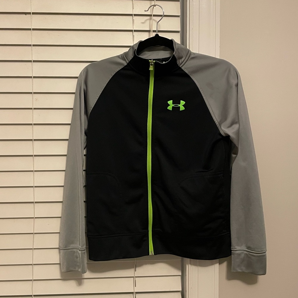 Boy’s Youth-Large Under Armor Sweatshirt